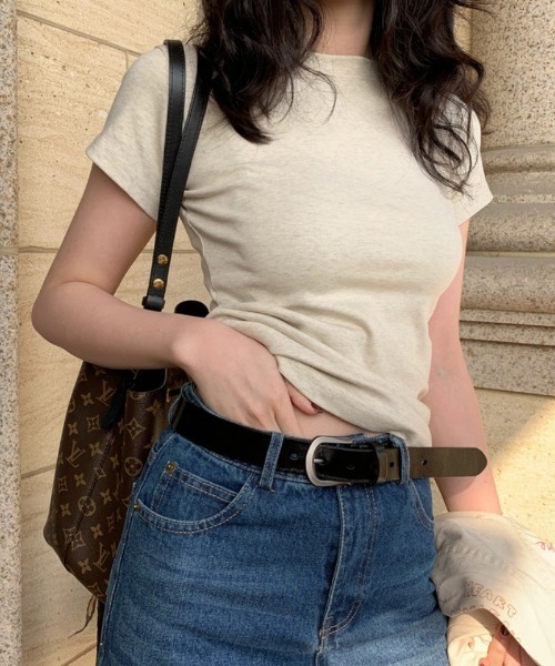Ritzy（リッツィー）の「ラウンドネック・スリムTシャツ（Tシャツ/カットソー・レディース・グレー/ブラック/ホワイト/パープル・LARGE/MEDIUM）」の5枚目の写真