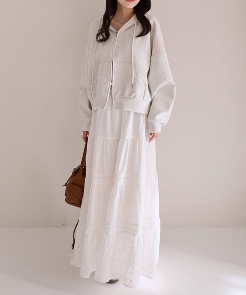 archives(アルシーヴ)の「コットンレースティアードスカート(スカート・レディース・ブラック/オフホワイト・MEDIUM)」の8枚目の写真