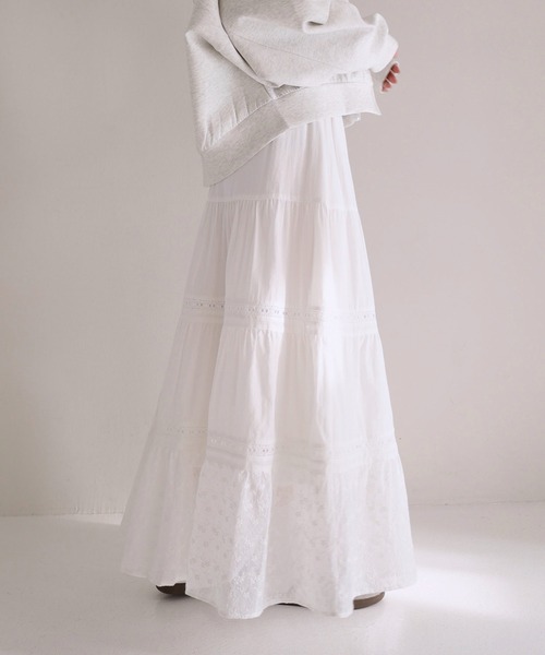 archives(アルシーヴ)の「コットンレースティアードスカート(スカート・レディース・ブラック/オフホワイト・MEDIUM)」の5枚目の写真