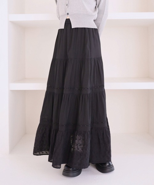 archives(アルシーヴ)の「コットンレースティアードスカート(スカート・レディース・ブラック/オフホワイト・MEDIUM)」の13枚目の写真