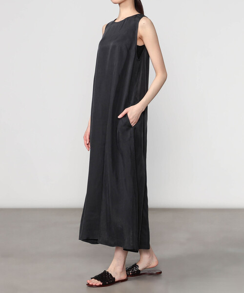 LE GLAZIK（ルグラジック）の「LE GLAZIK | キュプラ ノースリーブワンピース WOMEN（ワンピース・レディース・ブルー系その他/チャコール/グレイッシュベージュ・36）」の14枚目の写真