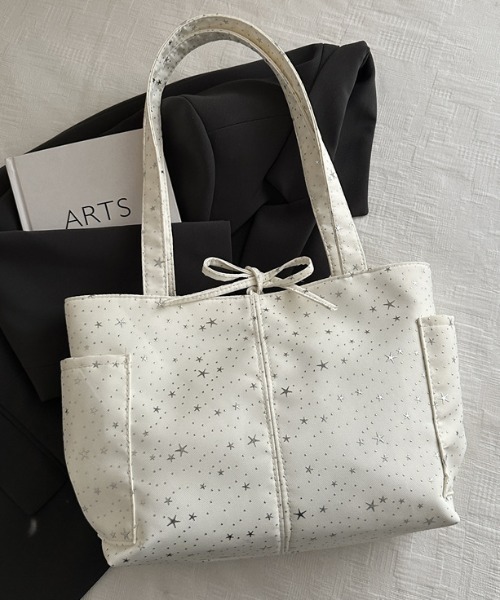 mebole(メボレ)の「star&dot totebag(トートバッグ・レディース・ホワイト/ブルー・FREE)」の13枚目の写真