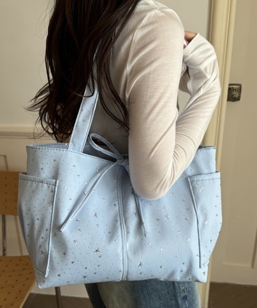 mebole(メボレ)の「star&dot totebag(トートバッグ・レディース・ホワイト/ブルー・FREE)」の17枚目の写真