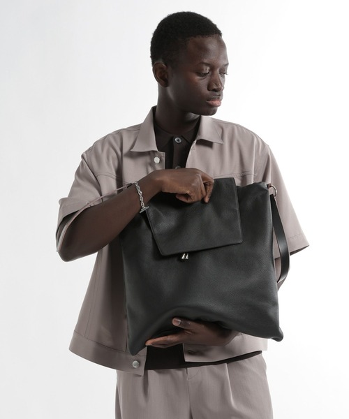 HARE（ハレ）の「レザーキンチャクトート(HARE)（トートバッグ・メンズ・ブラック・FREE）」の3枚目の写真