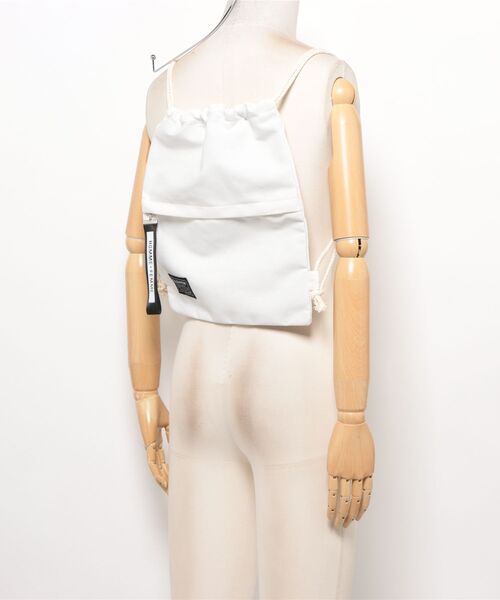 VIBGYOR（ヴィブジョー）の「FReePLACe/キャンバス ナップサック X12795（バックパック/リュック・レディース・ブラック・FREE）」の3枚目の写真