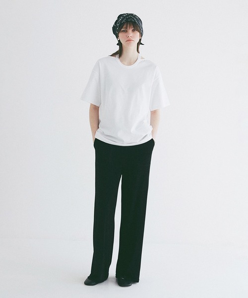 CLANE(クラネ)の「W FACE NOTCHED RIB OVER TOPS(Tシャツ/カットソー・レディース・サックスブルー/ブラック/ホワイト・F)」の5枚目の写真