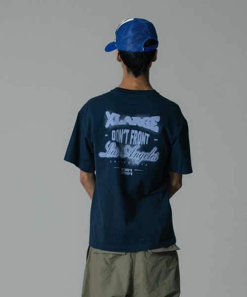 XLARGE(エクストララージ)の「SPRAY PRINTED S/S TEE(Tシャツ/カットソー・メンズ・ブラック/ホワイト/ネイビー・S/M/L/XL)」の3枚目の写真