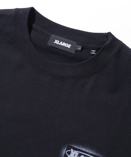 XLARGE(エクストララージ)の「SPRAY PRINTED S/S TEE(Tシャツ/カットソー・メンズ・ブラック/ホワイト/ネイビー・S/M/L/XL)」の4枚目の写真
