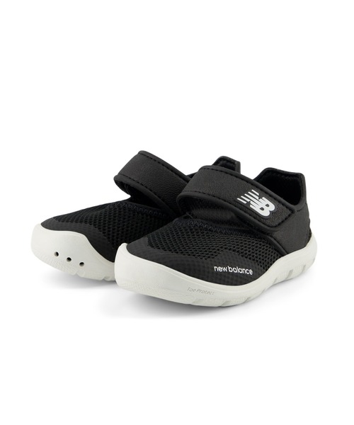 NEW BALANCE(ニューバランス)の「208 Hook and Loop(サンダル・キッズ・ブラック/ベージュ/ピンク・12.0cm/12.5cm/13.0cm/13.5cm/14.0cm/14.5cm/15.0cm/15.5cm/16.0cm/16.5cm)」の5枚目の写真