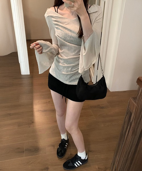 by LEGNA(バイレグナ)の「ドレープオフショルダーシアーカットソー(Tシャツ/カットソー・レディース・ブラック/グレイッシュベージュ/アイボリー/ピンク・FREE)」の16枚目の写真