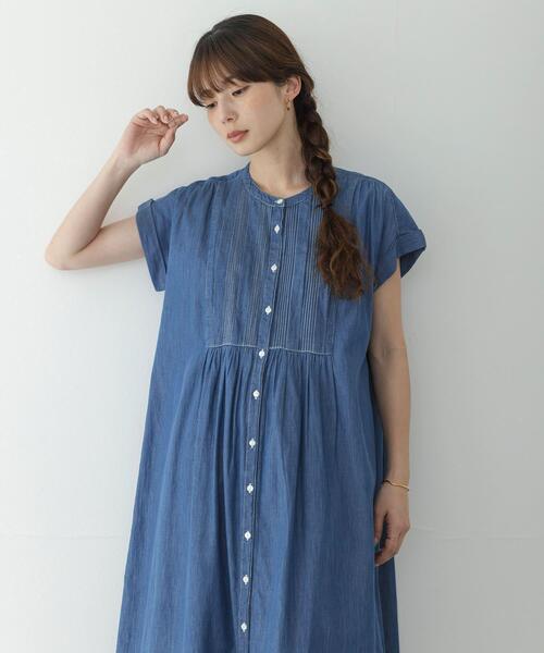 URBAN RESEARCH Sonny Label(アーバンリサーチサニーレーベル)の「デニムピンタックヨークフレンチワンピース(ワンピース・レディース・ライトインディゴブルー/インディゴブルー・FREE)」の14枚目の写真