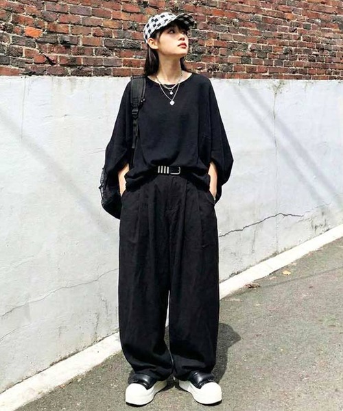 antiqua（アンティカ）の「ドルマン ニット パンツ コーデセット（ニット/セーター・レディース・ベージュ系その他/ブルー/ブラック/レッド・LARGE/MEDIUM）」の2枚目の写真