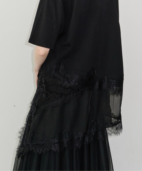 LA BELLE ETUDE(ラベルエチュード)の「アシンメトリースリーブレースデザイントップス(Tシャツ/カットソー・レディース・ホワイト/ブラック・FREE)」の15枚目の写真