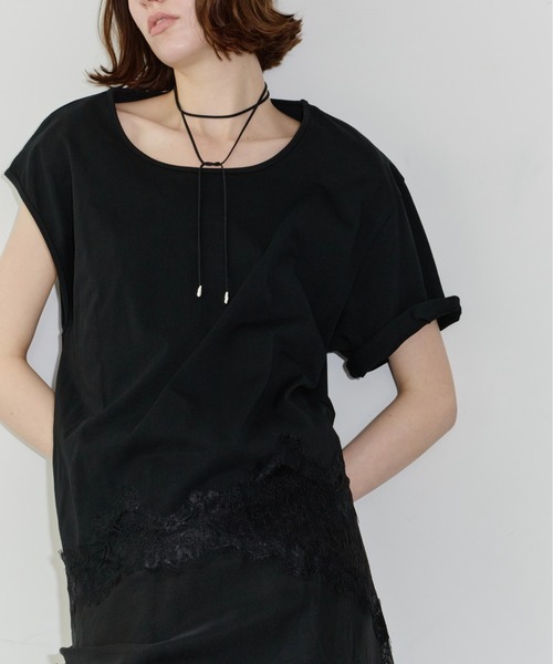 LA BELLE ETUDE(ラベルエチュード)の「アシンメトリースリーブレースデザイントップス(Tシャツ/カットソー・レディース・ホワイト/ブラック・FREE)」の17枚目の写真