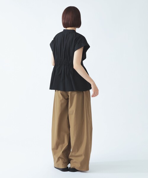Ray BEAMS(レイビームス)の「タック ウエスト スキッパー シャツ(シャツ/ブラウス・レディース・ホワイト/ブラック・ONE SIZE)」の17枚目の写真