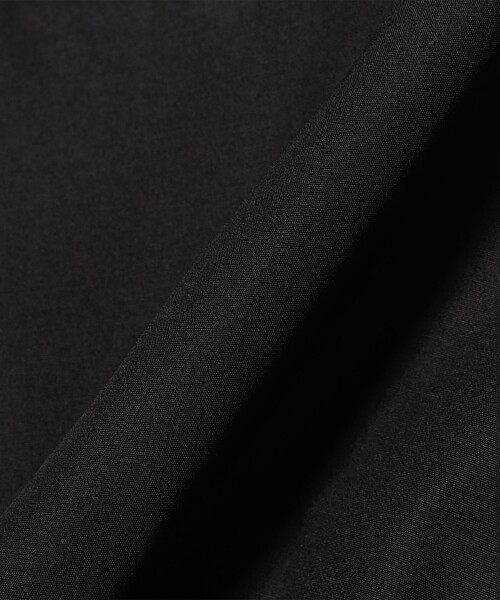 Ray BEAMS(レイビームス)の「タック ウエスト スキッパー シャツ(シャツ/ブラウス・レディース・ホワイト/ブラック・ONE SIZE)」の21枚目の写真