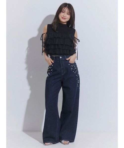 MERCURYDUO(マーキュリーデュオ)の「パールビジューデニム(デニムパンツ・レディース・インディゴブルー/ブルー・MEDIUM/SMALL)」の3枚目の写真