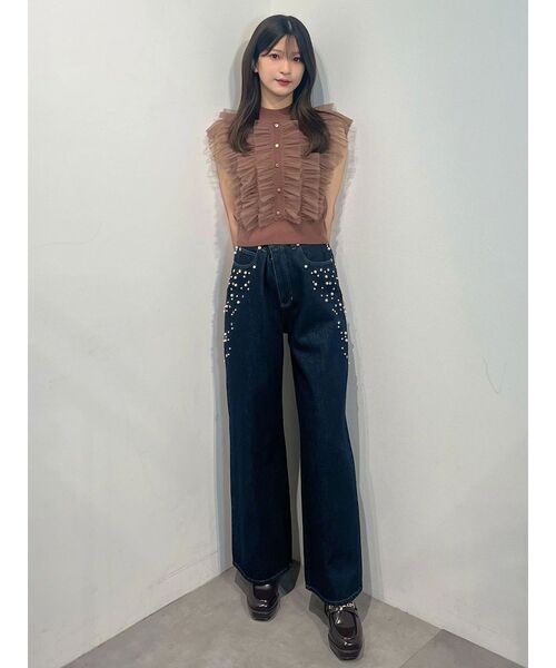 MERCURYDUO(マーキュリーデュオ)の「パールビジューデニム(デニムパンツ・レディース・インディゴブルー/ブルー・MEDIUM/SMALL)」の4枚目の写真