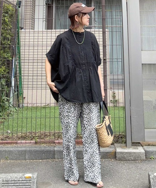 CORNERS(コーナーズ)の「【CORNERS by KR】レオパード柄イージーパンツ(スウェットパンツ・レディース・ベージュ/ホワイト・L/M/S)」の2枚目の写真
