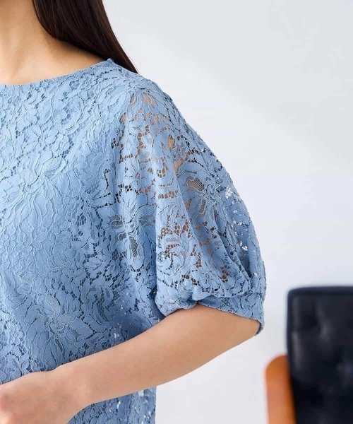 a.v.v(アーヴェヴェ)の「レースドルマンカットソー(Tシャツ/カットソー・レディース・ホワイト/ブルー・38/40)」の3枚目の写真