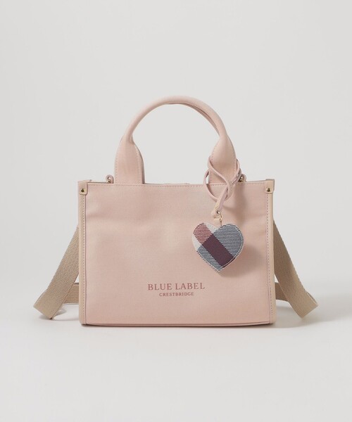 BLUE LABEL CRESTBRIDGE(ブルーレーベルクレストブリッジ)の「ハートチャーム付きミニトート(ハンドバッグ・レディース・ブラック/ライトピンク/ロイヤルブルー・FREE)」の17枚目の写真