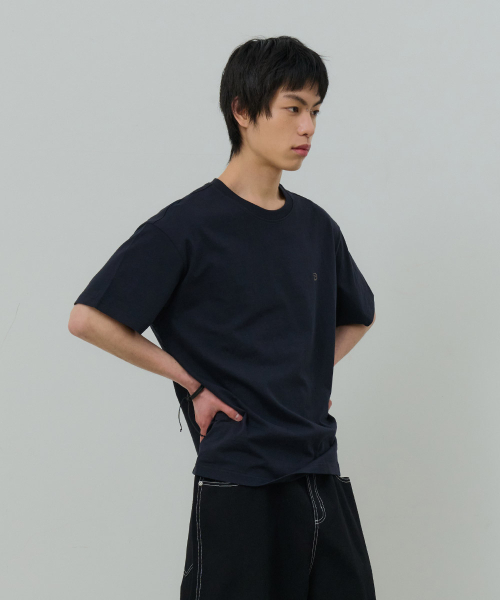 DESIRED(デシレッド)の「ロゴ半袖Tシャツ-FBSK5801D04(Tシャツ/カットソー・メンズ・ネイビー・MEDIUM/LARGE/X-LARGE)」の5枚目の写真