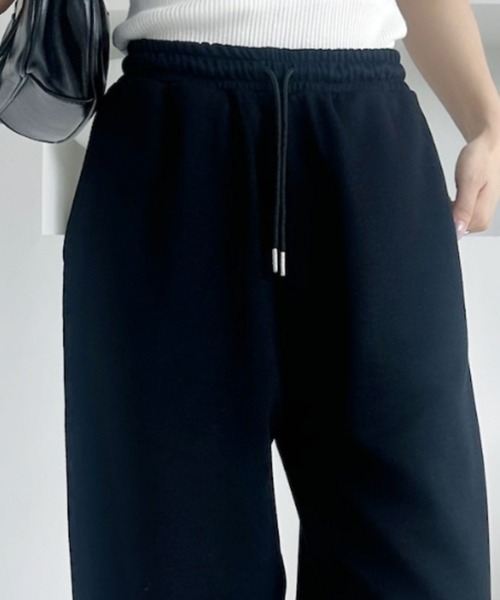 umune(ウムネ)の「穿くだけで今っぽこなれ顔♪トレンドのコクーンシルエット裏毛スウェットパンツ 秋 冬(スウェットパンツ・レディース・ブラック/杢グレー・FREE)」の9枚目の写真
