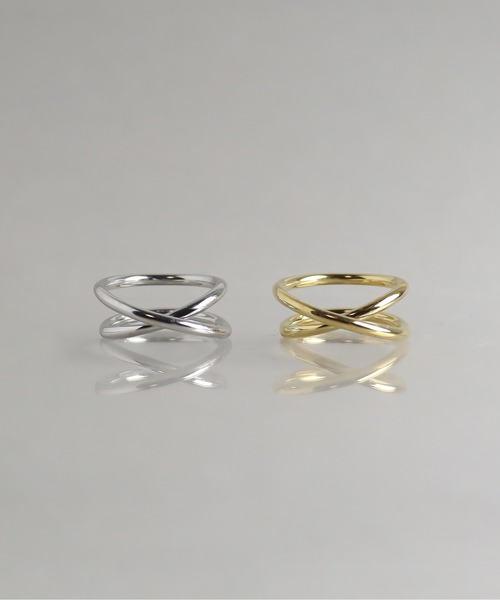 ieLS(イエルズ)の「金属アレルギー対応「ieLS」ステンレス インフィニティクロスリング(リング・レディース・シルバー/ゴールド・L/M)」の6枚目の写真