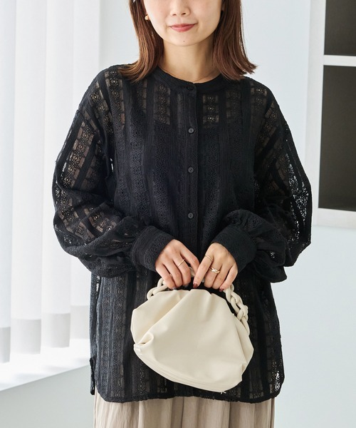 LAVEANGE(ラビアンジェ)の「ストライプレースバンドカラーブラウス|シアーシャツ/前開き/羽織り(シャツ/ブラウス・レディース・ブラック/オフホワイト・LL/5L/M/4L/3L)」の20枚目の写真