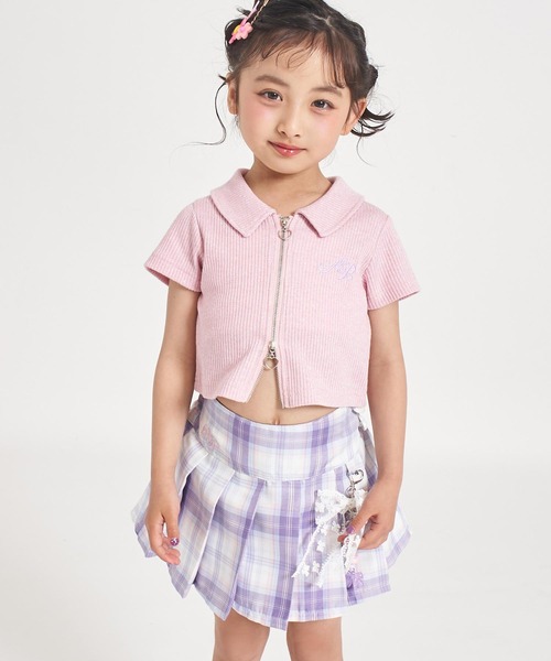 ANAP kids(アナップキッズ)の「チャーム付 サイドハートボタン プリーツスカート(スカート・キッズ・ラベンダー/ライトブルー/ピンク・110/130/120)」の6枚目の写真