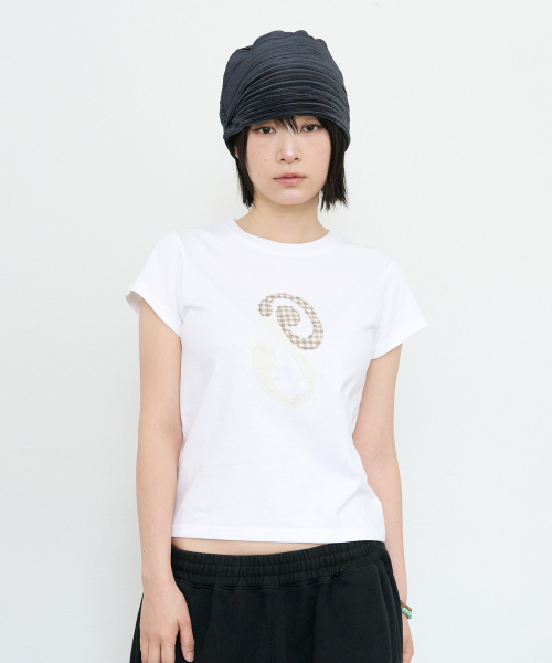 PARAKEET(パラキート)の「アプリケロゴT(ホワイト)(Tシャツ/カットソー・レディース・ホワイト・OS)」の3枚目の写真