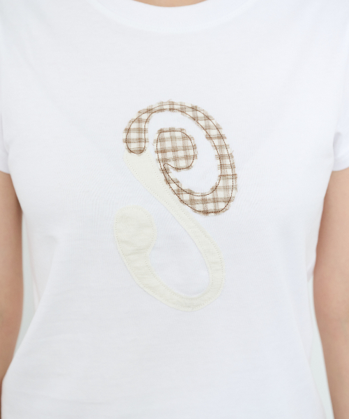 PARAKEET(パラキート)の「アプリケロゴT(ホワイト)(Tシャツ/カットソー・レディース・ホワイト・OS)」の4枚目の写真