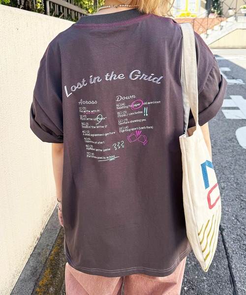 DOUBLE NAME(ダブルネーム)の「Words meet play in a crossword.刺繍TEE(Tシャツ/カットソー・レディース・オフホワイト/ピンク/ブラック系・FREE)」の17枚目の写真
