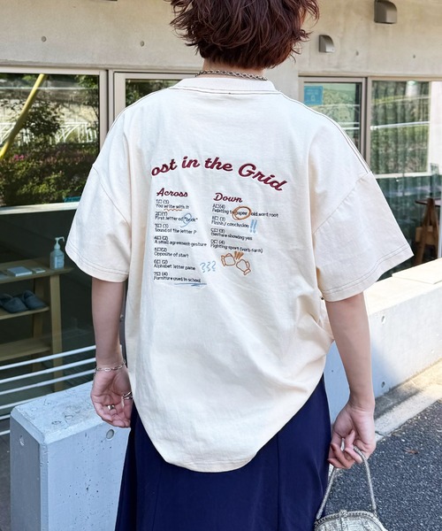 DOUBLE NAME(ダブルネーム)の「Words meet play in a crossword.刺繍TEE(Tシャツ/カットソー・レディース・オフホワイト/ピンク/ブラック系・FREE)」の18枚目の写真