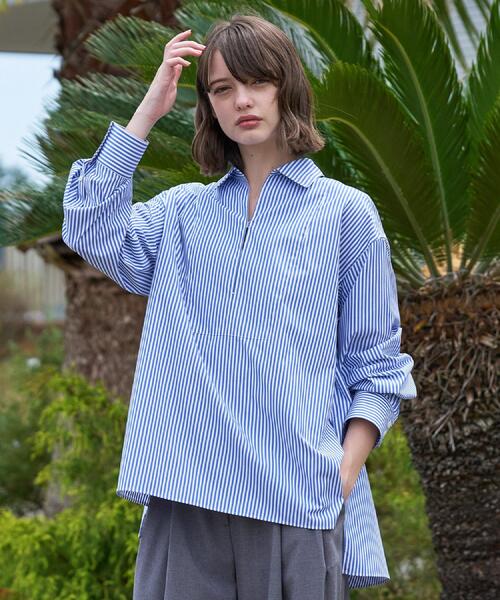 DRESSTERIOR（ドレステリア）の「【接触冷感/UVカット/着回し】スキッパーブラウス（シャツ/ブラウス・レディース・ネイビー/オフホワイト/ブルー系その他4・34/36/38）」の9枚目の写真