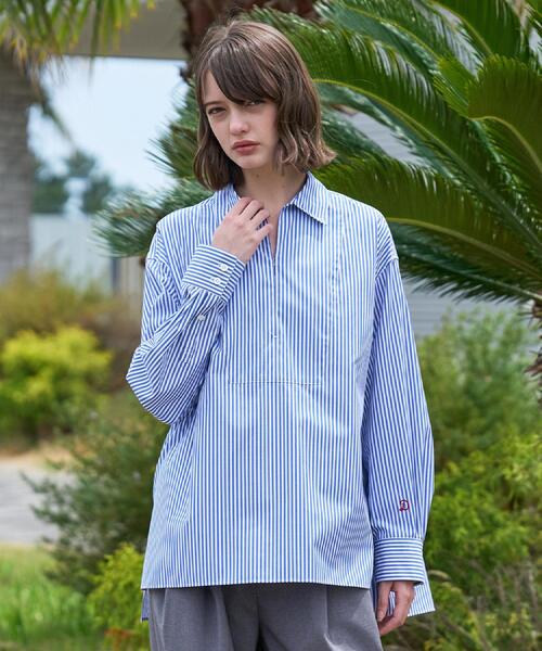 DRESSTERIOR（ドレステリア）の「【接触冷感/UVカット/着回し】スキッパーブラウス（シャツ/ブラウス・レディース・ネイビー/オフホワイト/ブルー系その他4・34/36/38）」の21枚目の写真