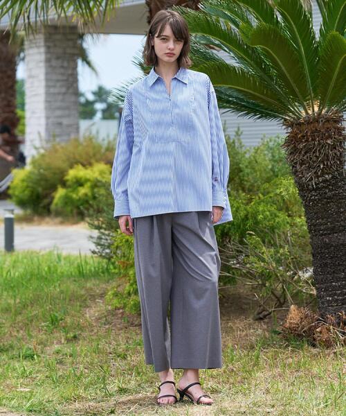 DRESSTERIOR（ドレステリア）の「【接触冷感/UVカット/着回し】スキッパーブラウス（シャツ/ブラウス・レディース・ネイビー/オフホワイト/ブルー系その他4・34/36/38）」の22枚目の写真