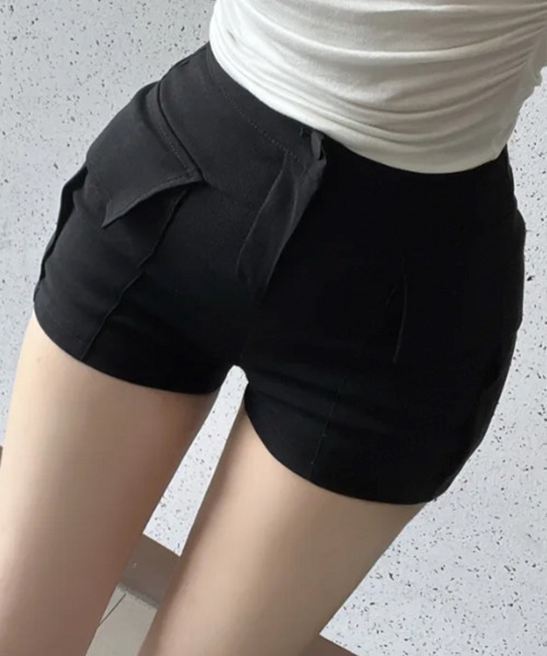VIVID LADY(ビビッドレディー)の「骨盤パッド カーゴショートパンツ(カーゴパンツ・レディース・ブラック/ベージュ・MEDIUM/SMALL)」の5枚目の写真