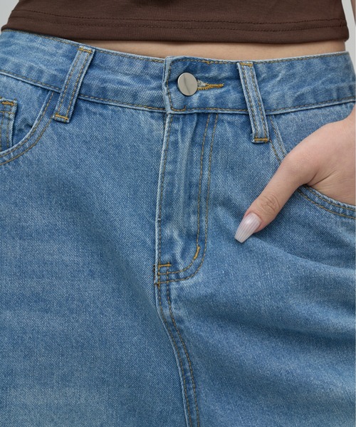 OFROOM(オフルーム)の「Cut Off Denim Shorts|カットオフデニムハーフパンツ(デニムパンツ・レディース・ブルー/ホワイト・SMALL/MEDIUM)」の16枚目の写真
