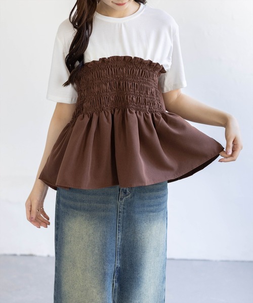 CLEAR BASIC（クリアベーシック）の「シャーリング切替ペプラムドッキングトップス［骨格ウェーブ／カジュアル］（Tシャツ/カットソー・レディース・ブラウン/ブラック・F）」の3枚目の写真
