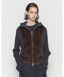 NVRFRGT（ネヴァーフォーゲット）の「KNITTED SLEEVE PANELLED ZIP UP HOODED JACKET（ブルゾン）」