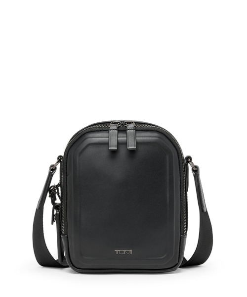 TUMI｜トゥミ（メンズ）のショルダーバッグ（レザー・本革）通販