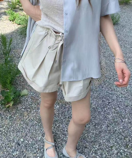 FACTOTUM(ファクトタム)の「プリーツショートパンツ(その他パンツ・レディース・ベージュ/キャメル・FREE)」の3枚目の写真