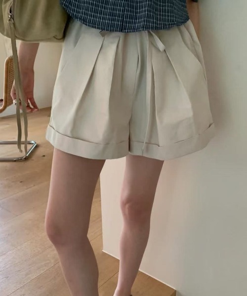 FACTOTUM(ファクトタム)の「プリーツショートパンツ(その他パンツ・レディース・ベージュ/キャメル・FREE)」の15枚目の写真