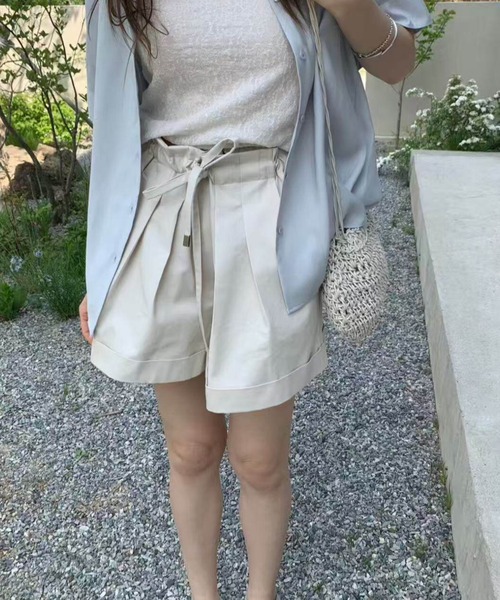 FACTOTUM(ファクトタム)の「プリーツショートパンツ(その他パンツ・レディース・ベージュ/キャメル・FREE)」の4枚目の写真