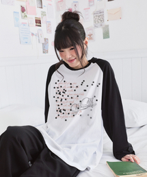 PAGESIISII（ページシシ）の「ランダムスタープリントオーバーサイズロングスリーブブラック（Tシャツ/カットソー）」