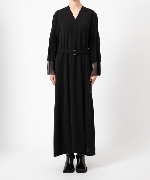 AKIRANAKA(アキラナカ)の「【AKIRANAKA/アキラナカ】Tiia pleats sleeve dress BK(ワンピース・レディース・ブラック・1/2)」の5枚目の写真