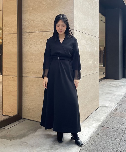AKIRANAKA(アキラナカ)の「【AKIRANAKA/アキラナカ】Tiia pleats sleeve dress BK(ワンピース・レディース・ブラック・1/2)」の12枚目の写真