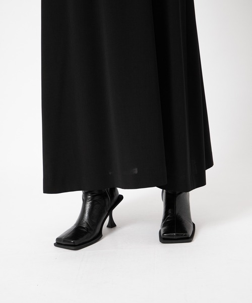AKIRANAKA(アキラナカ)の「【AKIRANAKA/アキラナカ】Tiia pleats sleeve dress BK(ワンピース・レディース・ブラック・1/2)」の9枚目の写真
