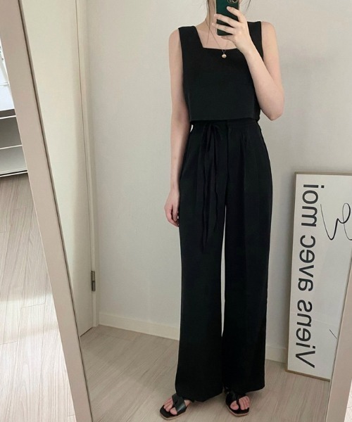 Bifrost(ビフレスト)の「モックネックノースリーブ×ワイドパンツ セットアップ(ウエストベルト付き)(セットアップ・レディース・ブラック/グレー・F)」の8枚目の写真